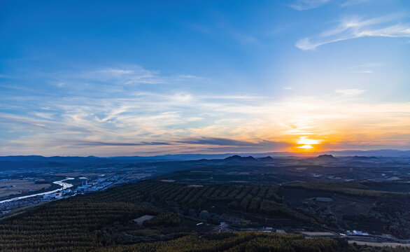 延吉帽儿山国家森林公园夕阳