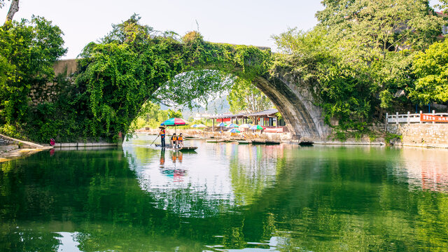 阳朔遇龙河