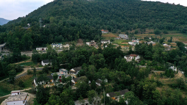 航拍商洛天蓬山寨景区秦岭山脉