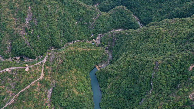 航拍商洛天蓬山寨景区秦岭山脉