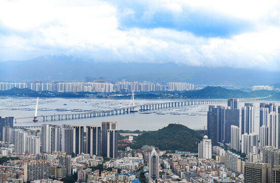 大南山遥望深圳湾大桥