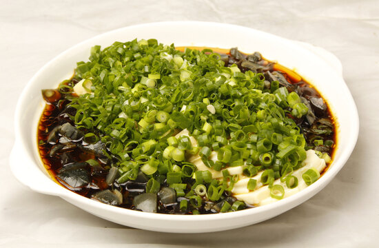 小蔥皮蛋豆腐