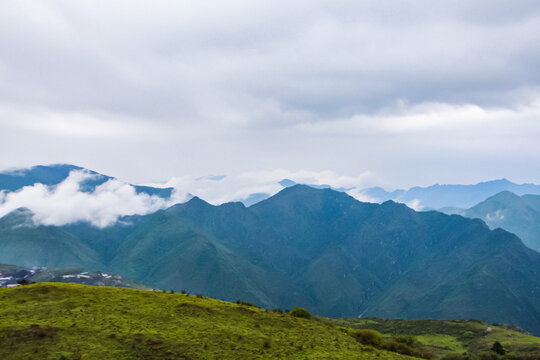 轿顶山