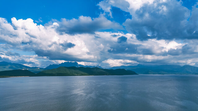 青山绿水