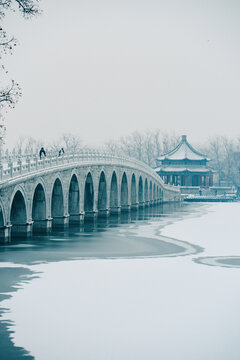 冬季大雪石桥雪景古建筑