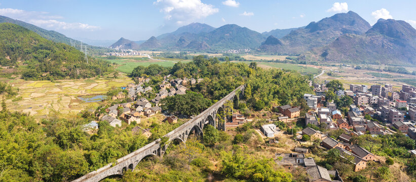 广西贺州钟山蹩岭古村