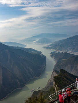 三峡之巅