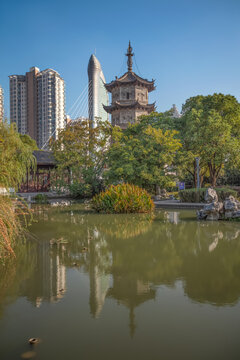 蕪湖濱江公園中江塔