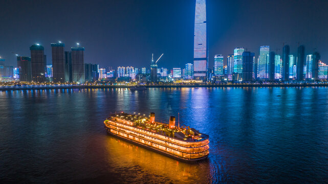 武汉知音号夜景