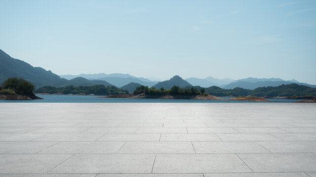 地砖地面和山水风光