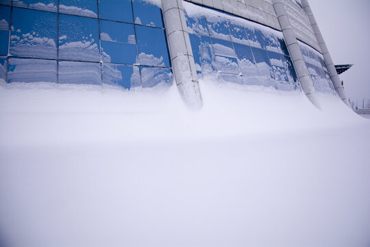 大雪后的建筑物