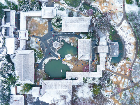 武汉东湖磨山风景区冬季雪景