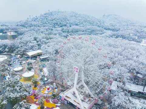 武汉东湖磨山风景区冬季雪景