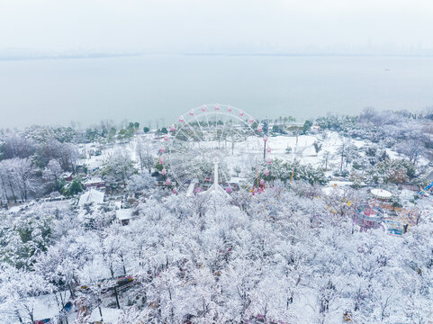 武汉东湖磨山风景区冬季雪景