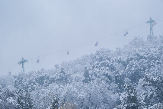 武汉东湖磨山风景区冬季雪景