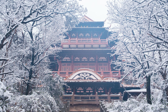 武汉东湖磨山风景区冬季雪景