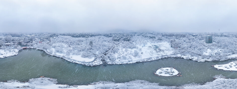 武汉东湖磨山风景区冬季雪景