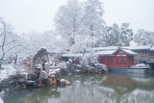 武汉东湖磨山风景区冬季雪景