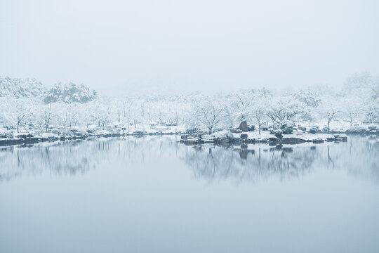 武汉东湖磨山风景区冬季雪景