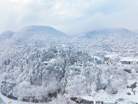 江西庐山风景区雪景风光