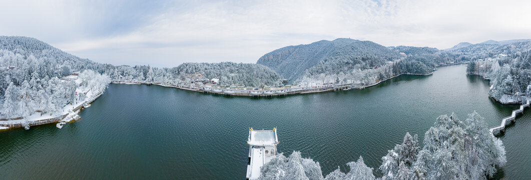 江西庐山风景区雪景风光