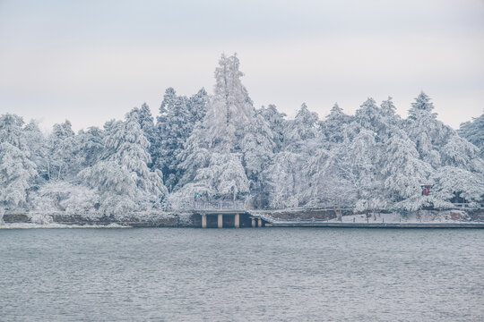 江西庐山风景区雪景风光