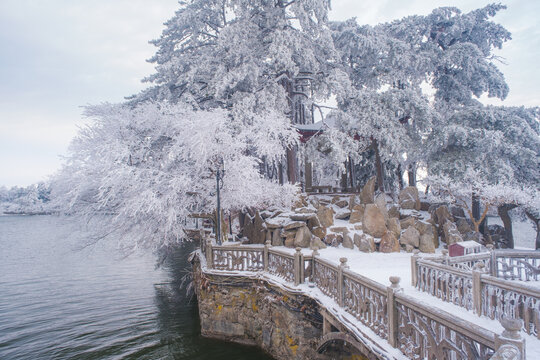 江西庐山风景区雪景风光