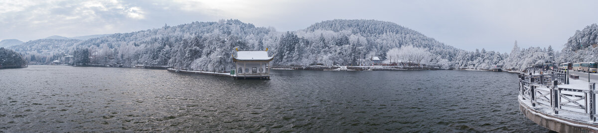 江西庐山风景区雪景风光