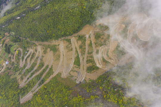 挂壁公路