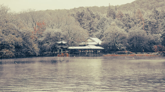 浴鹄湾建筑