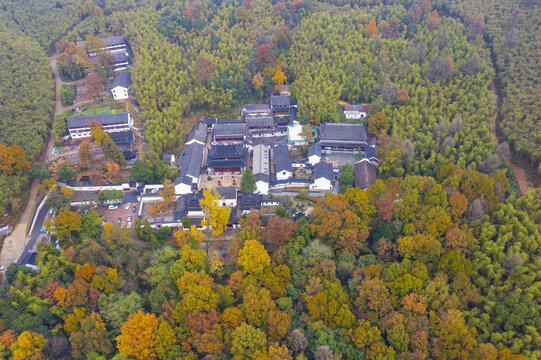 浙江安吉灵峰寺灵峰度假区秋色