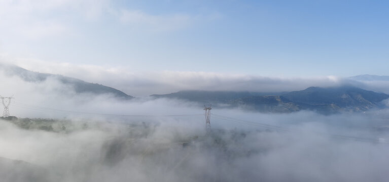 高山云雾