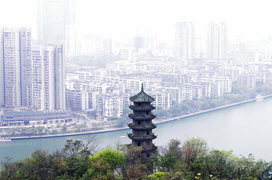 柳州蟠龙山宝塔