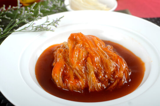 菜膽燒鮑翅