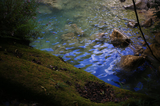 幽静湖面