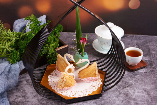 天鵝榴蓮酥