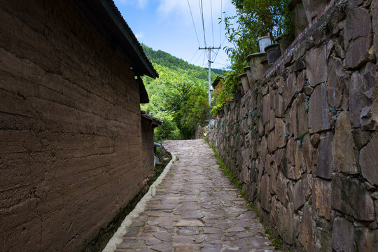 大理市剑川县马坪关农村道路