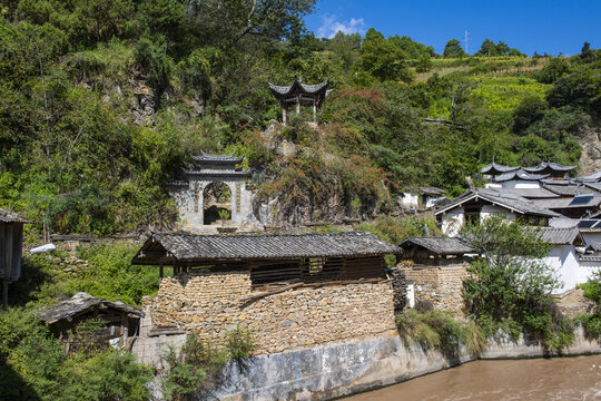 大理州剑川县弥沙乡弥井村村庄