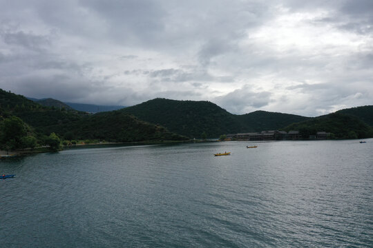 航拍泸沽湖风景