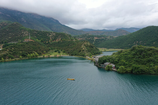 航拍摄影泸沽湖高清图片