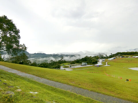 雨后高台