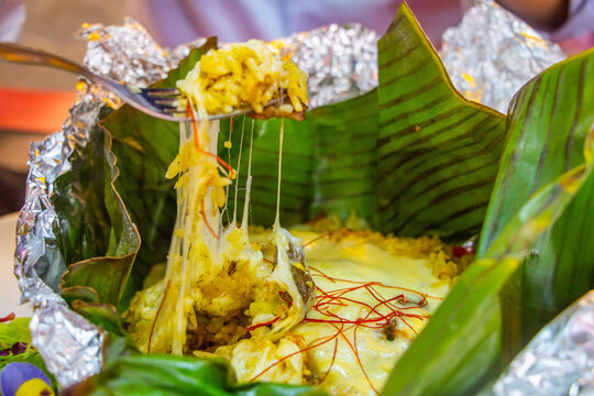 芭蕉叶芝士海鲜饭