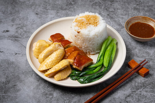 酱油鸡拼白切鸡饭