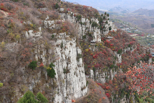 高山红叶十里画廊