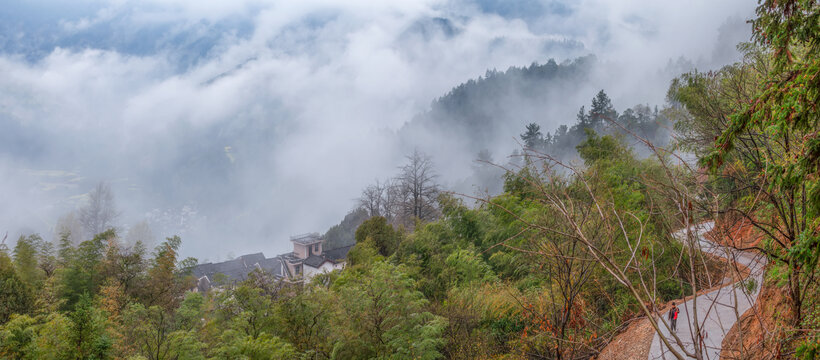 歙县石潭湖山村全景图