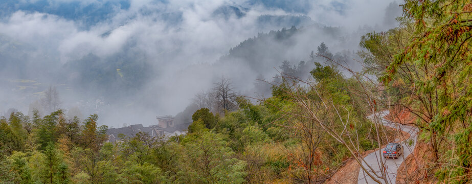 歙县石潭湖山村全景图