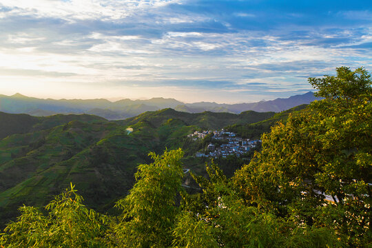 歙县石潭夕照