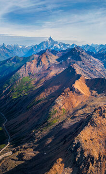 川西高原四姑娘山山脉雪山