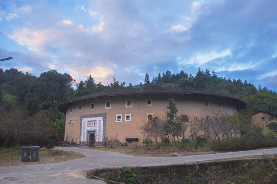 南靖河坑东升楼土楼风景