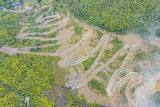 山路巫溪